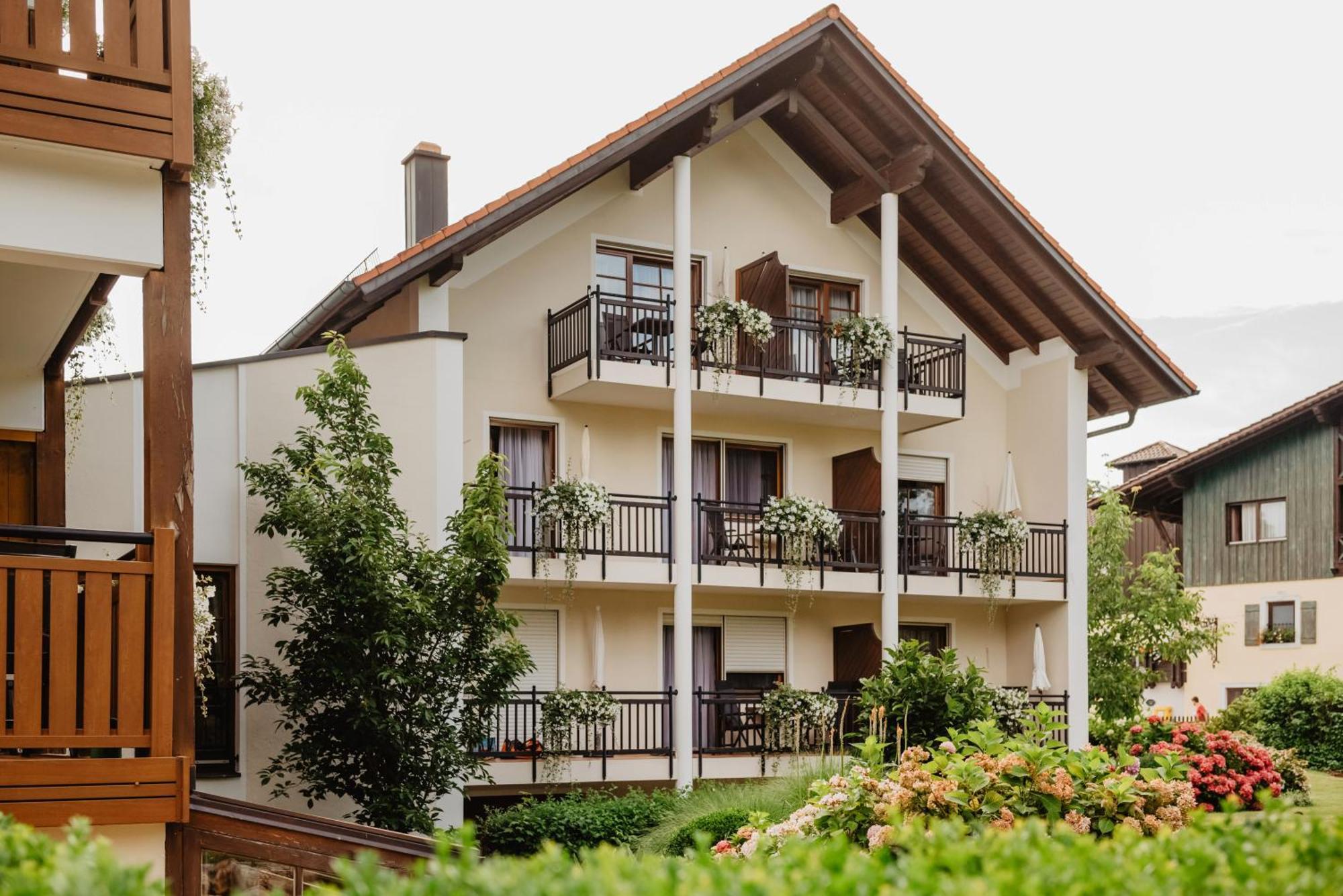 Appartementhaus Silvia Bad Füssing Kültér fotó